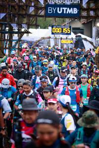 BIB: 000, 080364, 160
                            <button type="button" onclick="openModal(13426561)" class="btn btn-primary btn-sm float-right btn-popup" data-toggle="modal" data-target=".modal-high-quality">
                        <i class="fas fa-shopping-cart"></i> Add to Cart
                    </button>
                                            <button type="button" onclick="isThisMe(13426561, true)" class="btn btn-success btn-sm float-right btn-popup btn-isme hidden" data-toggle="tooltip" data-placement="bottom" title="นี่คือรูปของคุณใช่ไหม คลิกที่นี่เพื่อเอาเข้าอัลบั้ม">
                        <i class="fas fa-plus"></i> Add to album
                    </button>
                    <button type="button" onclick="isThisMe(13426561, false)" class="btn btn-warning btn-sm float-right btn-popup btn-isnotme hidden">
                        <i class="fas fa-ban"></i> Remove from album
                    </button>